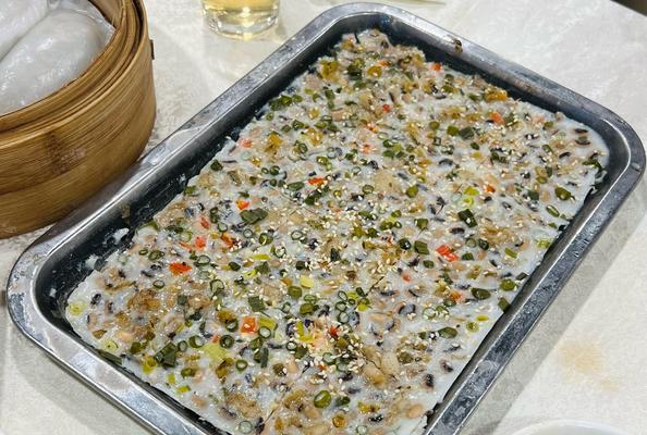 紫苏炒粉肠的做法（传统佳肴，香气四溢）-第2张图片-美味行家