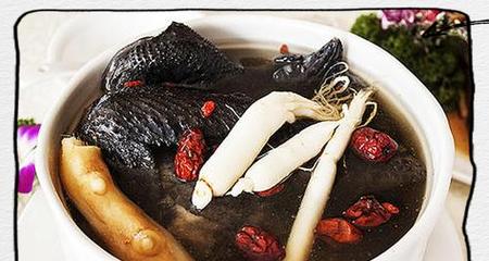 以乌鸡红枣粥为食疗佳品（营养美味功效多）-第3张图片-美味行家