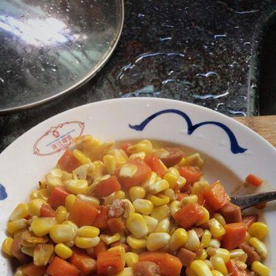 营养美味的肉丁玉米炒饭（用新鲜的材料，制作健康美食）-第1张图片-美味行家