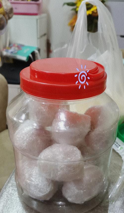 自制简单咸鸭蛋（快速轻松做法，家庭自制美味）-第3张图片-美味行家