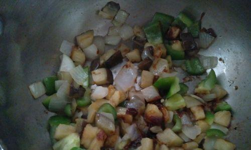 宝宝菜谱炒三丁，营养又美味（打造宝宝健康营养餐桌，从三丁开始）-第2张图片-美味行家