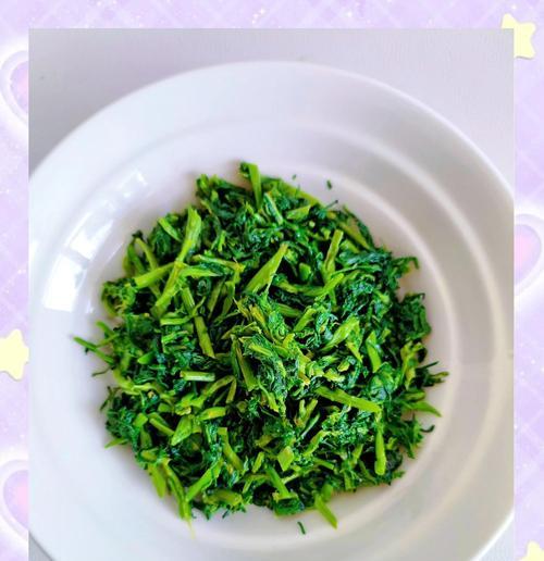 茼蒿拌豆干（清爽解暑的夏日佳品）-第2张图片-美味行家