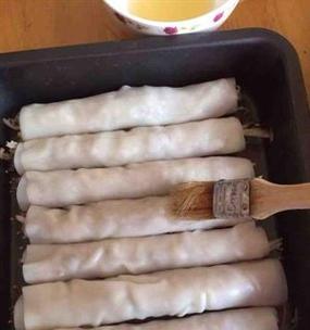 探秘猪肠碌的制作方法（传统美食的秘密与技巧，体验口感的完美结合）-第3张图片-美味行家