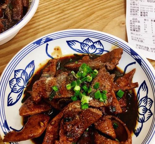 猪肝烧法大全——酥香猪肝的做法（制作猪肝酥香可口，烹饪技巧不可少）-第3张图片-美味行家