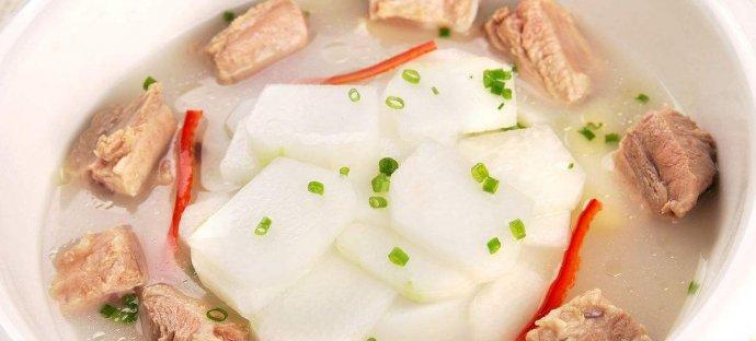 健康美味的肉片冬瓜汤（营养丰富的清汤美食）-第2张图片-美味行家