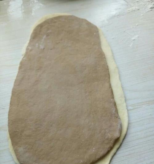 酥脆猫耳朵制作秘籍（细节决定成败的制作技巧，提升口感的材料选择与配比）-第1张图片-美味行家