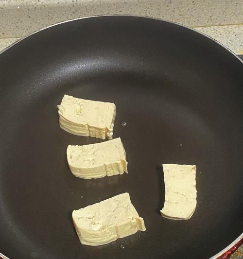 健康美味，小青菜炒豆腐干（用小青菜与豆腐干的完美搭配，为味蕾带来全新体验！）-第1张图片-美味行家