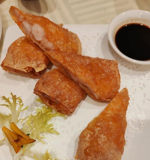 美味鲜虾鸡肉丸子汤的做法（口感鲜美，健康营养，让你爱上它）-第1张图片-美味行家
