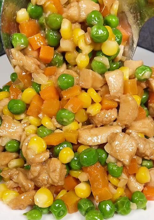 肉末炒玉米胡萝卜，美味又营养（15个小技巧让你的肉末炒玉米胡萝卜更好吃）-第2张图片-美味行家