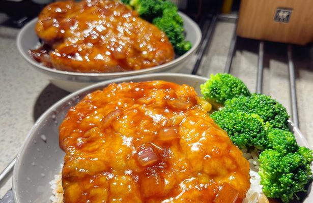 青豆猪排饭的做法（用清爽青豆搭配肉质猪排，做一顿美味又健康的饭菜）-第1张图片-美味行家