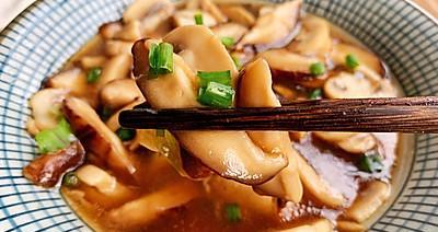 双菇烧肉，做法简单，美味可口（家常双菇烧肉，丰富口感，香味十足）-第2张图片-美味行家