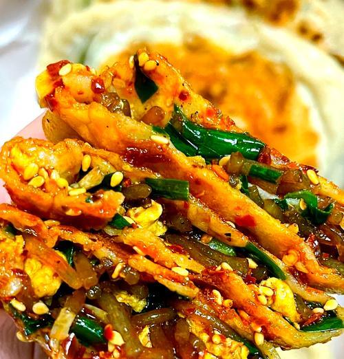 用虾仁和韭菜做的美味盒子（一份味蕾与视觉的双重享受）-第3张图片-美味行家