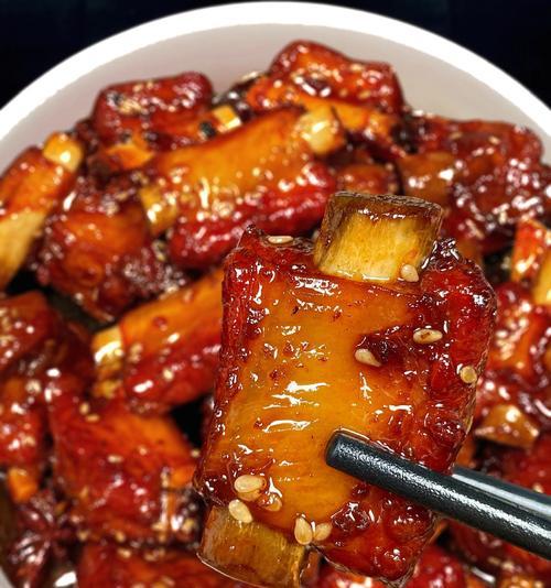 教你自制美味泡椒鱼（简单易学的做法让你也能轻松做出口感好、味道鲜美的泡椒鱼菜肴）-第1张图片-美味行家